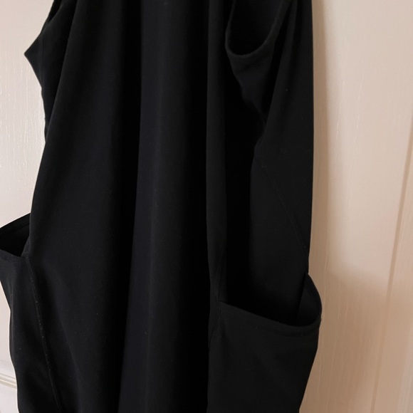 Aritzia Black Short Romper with Pockets - Size M - Picture 4 of 5